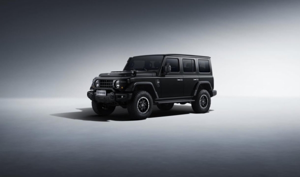 212越野车的2025年：在越野热潮中，完成品牌蜕变与全球化启航 