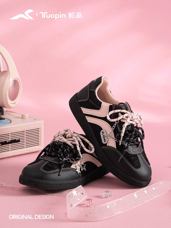 鮀品携手DL.羊叩开次元之门，开启时尚新纪元 