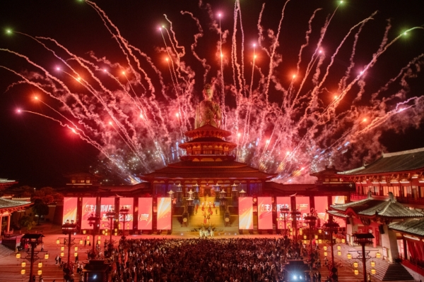 浪漫星光跨年夜爱在阳澄迎双旦——苏州阳澄半岛乐园双旦活动璀璨启幕