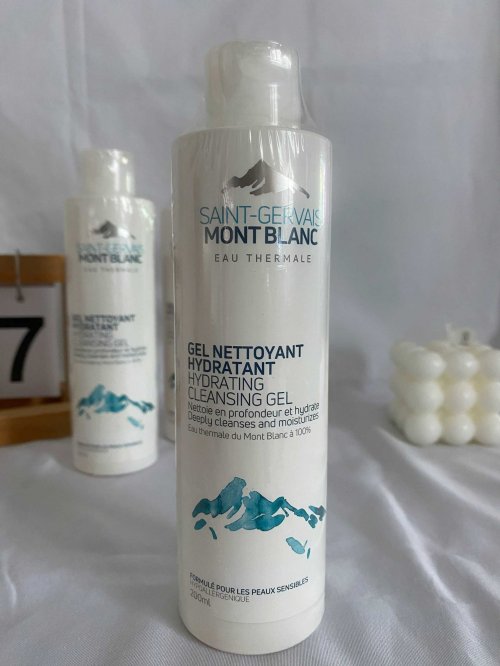 洗面奶男士什么牌子好，什么洗面奶去黑头收缩毛孔效果好？洗面奶推荐 