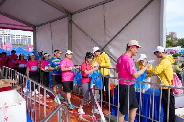 2025玉林马拉松圆满落幕，万人同行“鬱”见精彩！ 