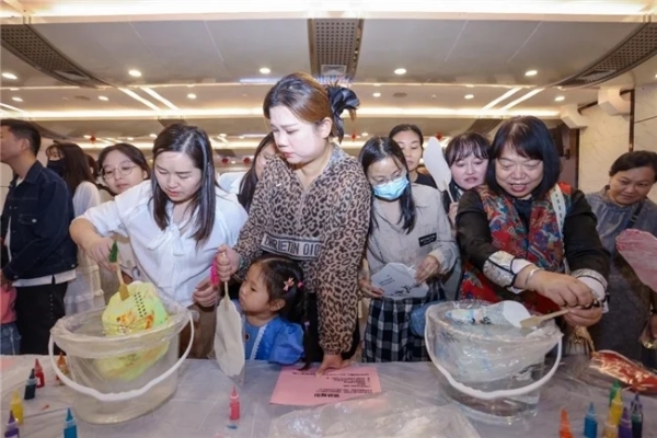 2025“平安家庭计划”跨越20城赋能孕产家庭，助力构建生育友好型社会