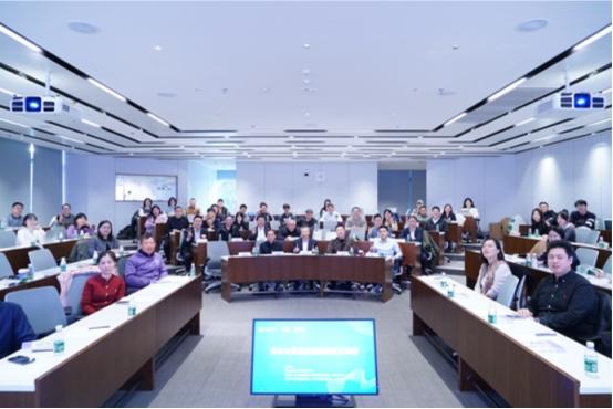 BOE（京东方）董事长陈炎顺清华开讲：解码企业生态构建，阐释战略升维之道 