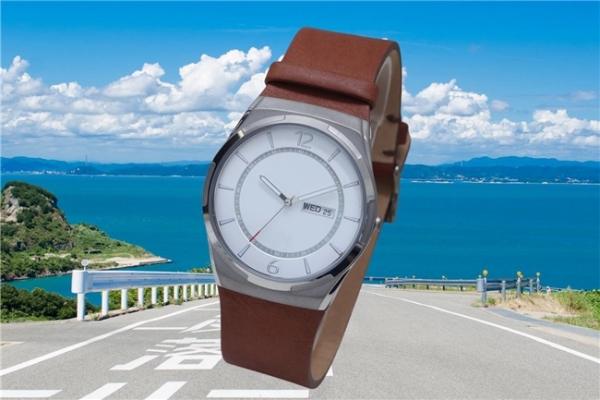 敏泰实业：37 年从腕表代工到新材料领跑，合金铝技术打开行业新空间 