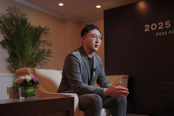  高途心理王明欢荣膺“2025福布斯中国影响力教育人物”殊荣 