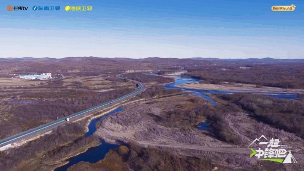  《一起冲锋吧》今日开播，首轮对决一触即发 