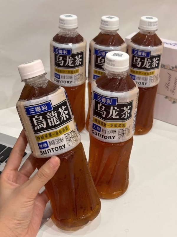 留白与平衡之美：三得利乌龙茶和日本品牌哲学的延续路径 