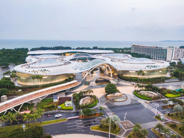 封关倒计时！中免集团十余年深耕树立海南离岛免税消费新标杆 