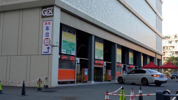 深圳伟创建成浙江最大规模垂直循环车库！ 