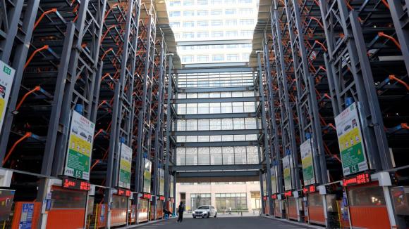 深圳伟创建成浙江最大规模垂直循环车库！ 