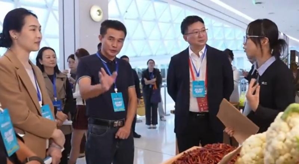  “安心餐厅”体验团走进太二酸菜鱼，探寻精细化管理密码 