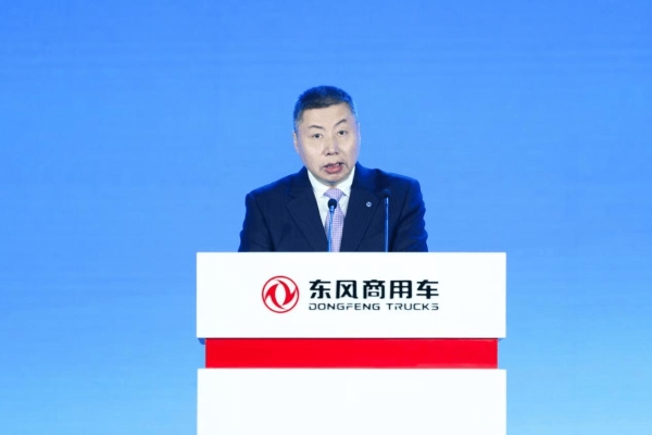  17.6万辆目标背后，东风商用车从新能源破万到全球化突围，怎么走？ 