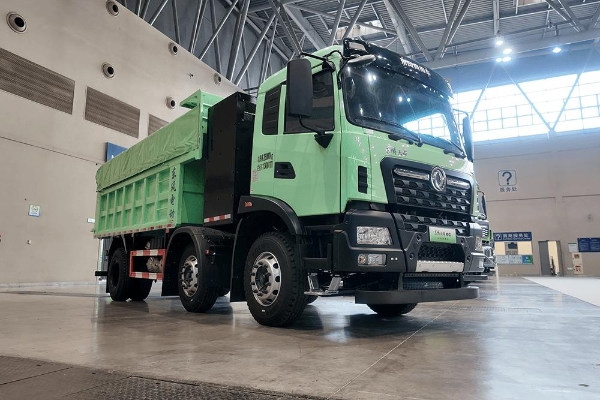  场景深耕 技术跃迁！东风商用车工程车矩阵领衔矿石运输新生态 ——KT9C 纯电自卸车的重载升级密码 