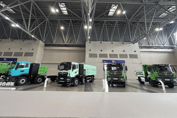  场景深耕 技术跃迁！东风商用车工程车矩阵领衔矿石运输新生态 ——KT9C 纯电自卸车的重载升级密码 