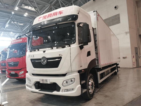  巩固行业第一：东风商用车推出3款载货车爆款产品 