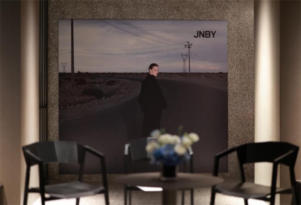 JNBY 2025AW「BE YOURSELF#100个创作者计划」第三季 小空间大世界 