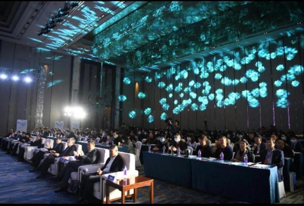  深耕金融实体跨界，引领区域战略布局 