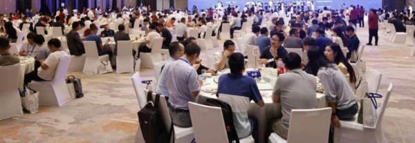  深耕金融实体跨界，引领区域战略布局 