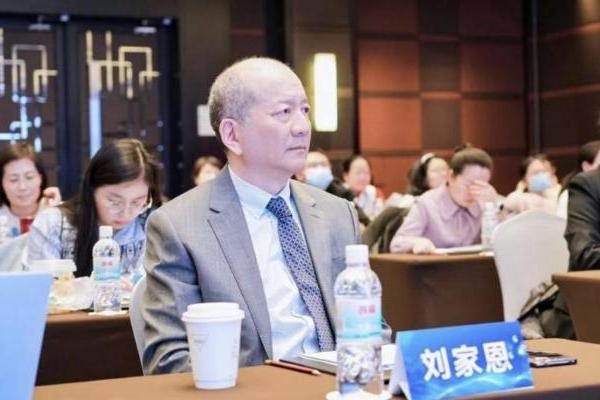 “干细胞、外泌体在卵巢功能低下人群中的研究与应用”研讨会在京召开 