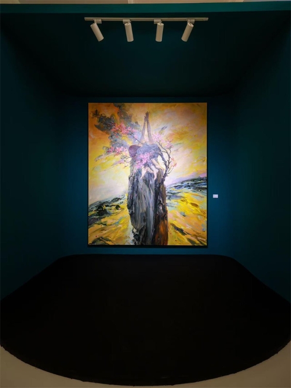 JNBY携手艺术家喻红，共同亮相第十三届ART021，以各自的瞬间，寻找不同的自我 