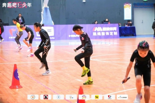九段封王，绳跃巅峰！2025年“奔跑吧·少年”全国跳绳段位挑战赛年度回顾 