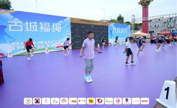 九段封王，绳跃巅峰！2025年“奔跑吧·少年”全国跳绳段位挑战赛年度回顾 