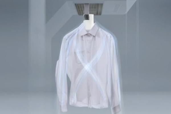  双旦焕新家 三星AI神洗烘护组合让冬日穿搭焕然衣新 