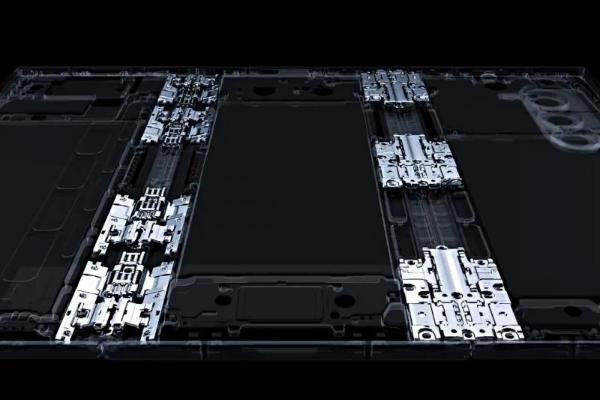 精工美学与未来形态：解读三星Galaxy Z TriFold三折设计的哲学 