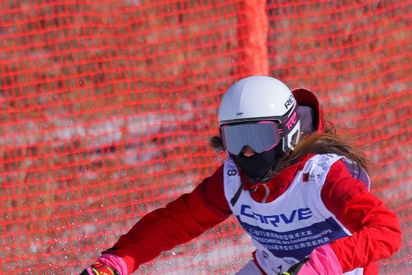 深耕运动防护领域，REV锐伍再拓新品类——R1轻量化竞技全盔，重新定义专业防护标准 