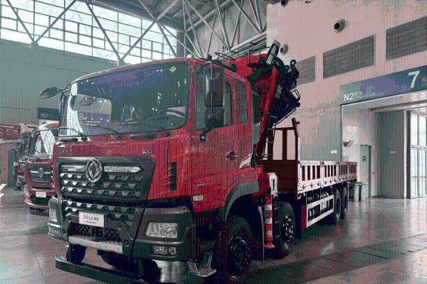 在变革的时代里 可靠是东风天龙KC的不变承诺 