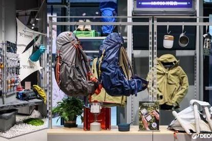 雪山下的自然邀约：迪卡侬亚洲首家户外概念店落地成都来福士 