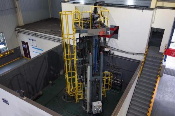 宝鸡鑫诺特材突破高端供应链，引领消费电子迈入“钛”时代 