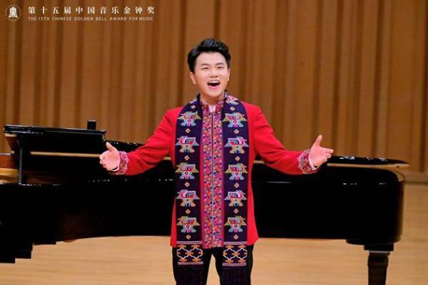 吉首大学郁留成：金钟十年淬炼 湘西山水回响 