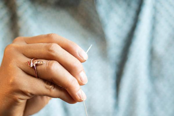 东方信物，当代回响：CC卡美珠宝的2025文化实践 