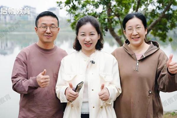 启帆教育入户纪实：一扇紧锁的房门，与一次次温柔的叩响 