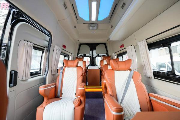 雅诺之途 大美新疆 福田图雅诺X8商务车新品发布会圆满举行 