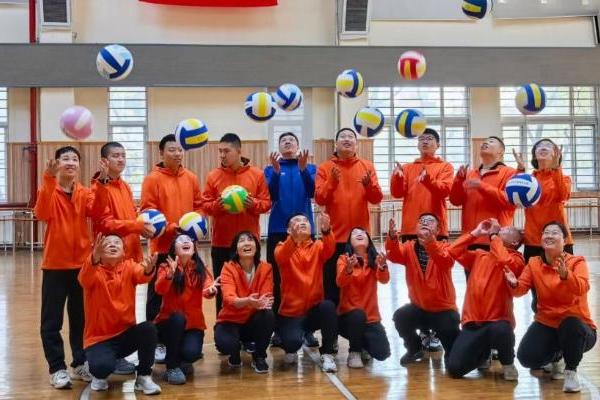 燃梦少年 圆梦宜宾 | 北京市首支孤独症气排球队亮相 