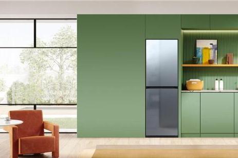 健康生活 一触即达 三星AI神 黑钻衣物护理机时刻焕新全家衣物 