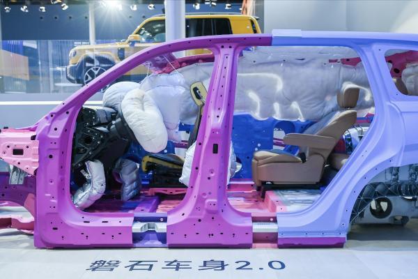 从销量领先到价值标杆，奇瑞用加速度走出“中国步伐” 