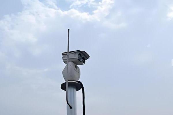 Raythink燧石热像仪构筑光伏电站智慧防护网，守护绿色能源生命线！ 