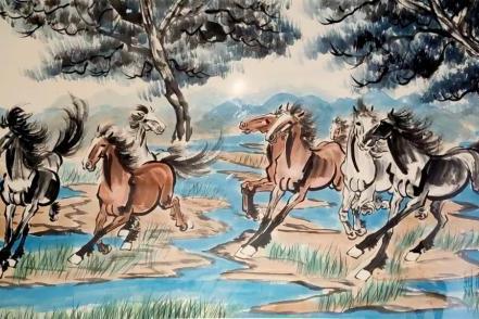 笔墨为旗铸精魂：徐悲鸿笔下的民族精神密码 