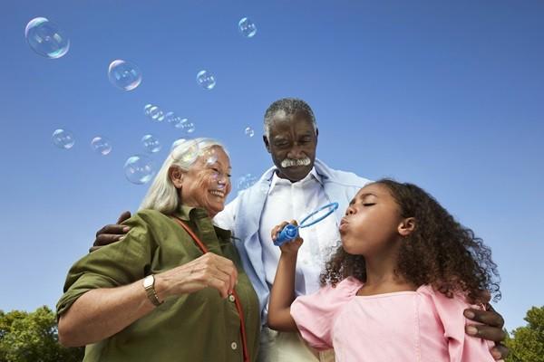 妮维雅发布全新社会倡议并公布全球研究成果 —— 与你共愈 社交孤立 