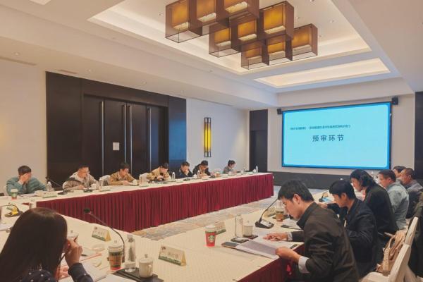 利郎牵头起草国内首批拒水羽绒团体标准，定义“抗湿冷羽绒”新赛道 