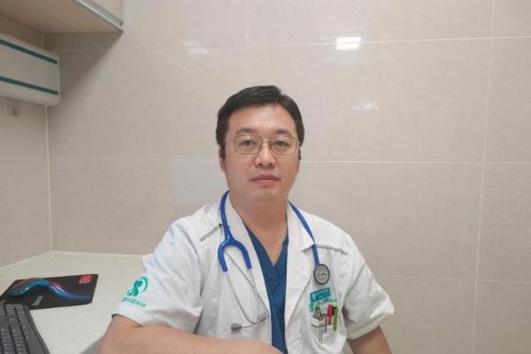 瑞派宠物医生：从全科医师到内科复杂病例“终结者”，跻身国内首批兽医内科专科医师行列 