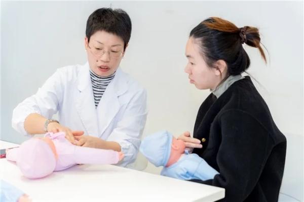 2025“平安家庭计划”跨越20城赋能孕产家庭，助力构建生育友好型社会