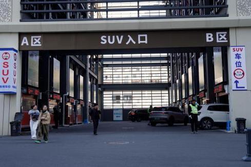 深圳伟创建成浙江最大规模垂直循环车库！ 