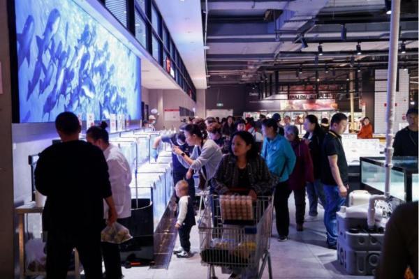 华润万家获“2025天津年度商超品质典范奖”，呼和浩特、天津双城调改首店官宣 