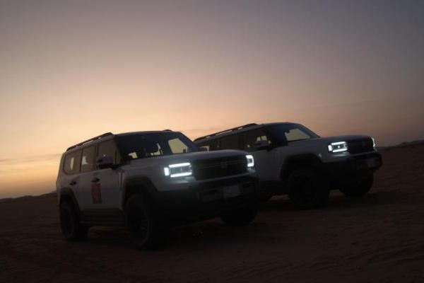 纵横G700勇闯达喀尔以极限试炼筑牢中国豪华越野新高度 