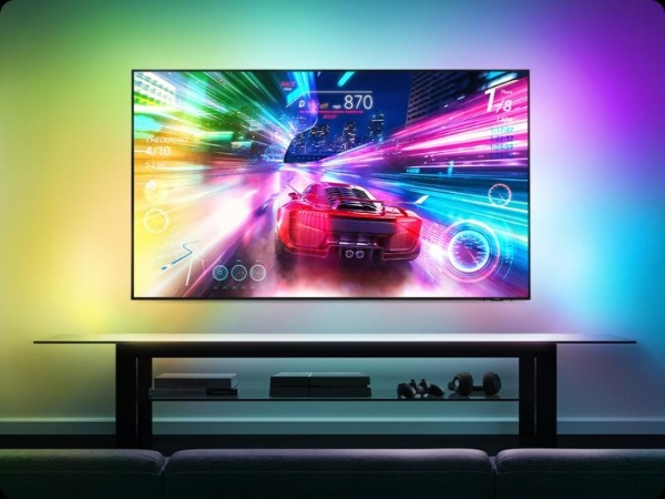 三星OLED电视：AI创新破局 带来从观影到交互全方位升级体验 