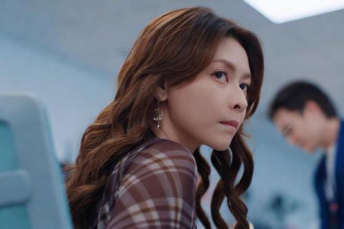 新加坡电视剧《职不值得》黄暄婷许瑞奇何盈莹演绎职场生存众生相 